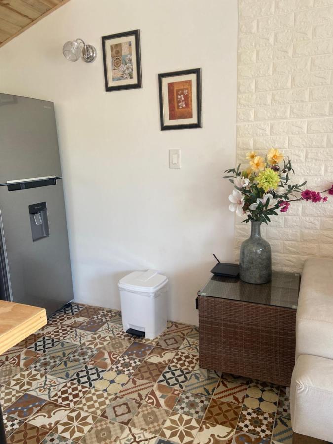 Cozy Studio With Private Spa Oranjestad Bagian luar foto